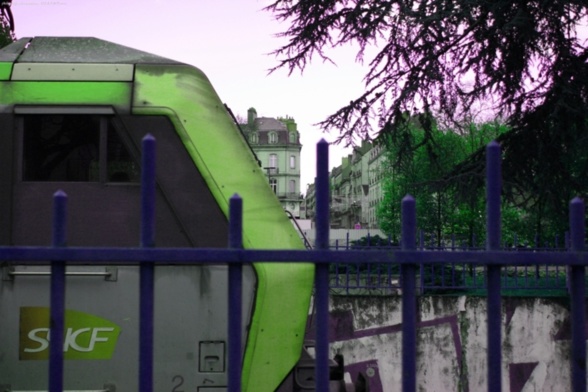 ELISA MERCOEUR A NANTES : LE SQUARE VERT DE RAGE