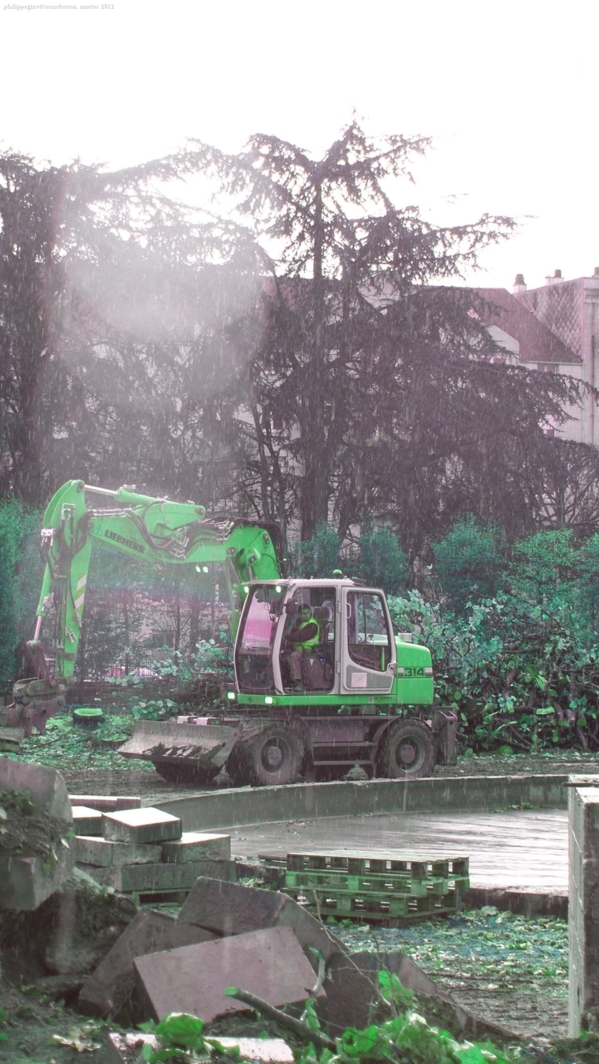 ELISA MERCOEUR A NANTES : LE SQUARE VERT DE RAGE