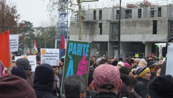 MANIF NANTES CENTRE LGBT : EGALITE MAINTENANT!