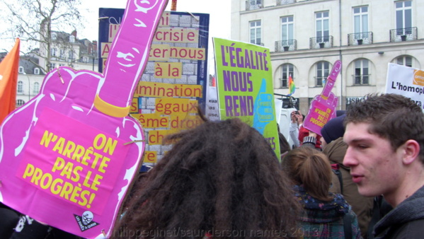 MANIF NANTES CENTRE LGBT : EGALITE MAINTENANT!