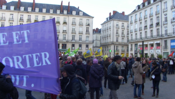 NANTES : Manifestation unitaire pour la défense de l'avortement. 01 02 2014