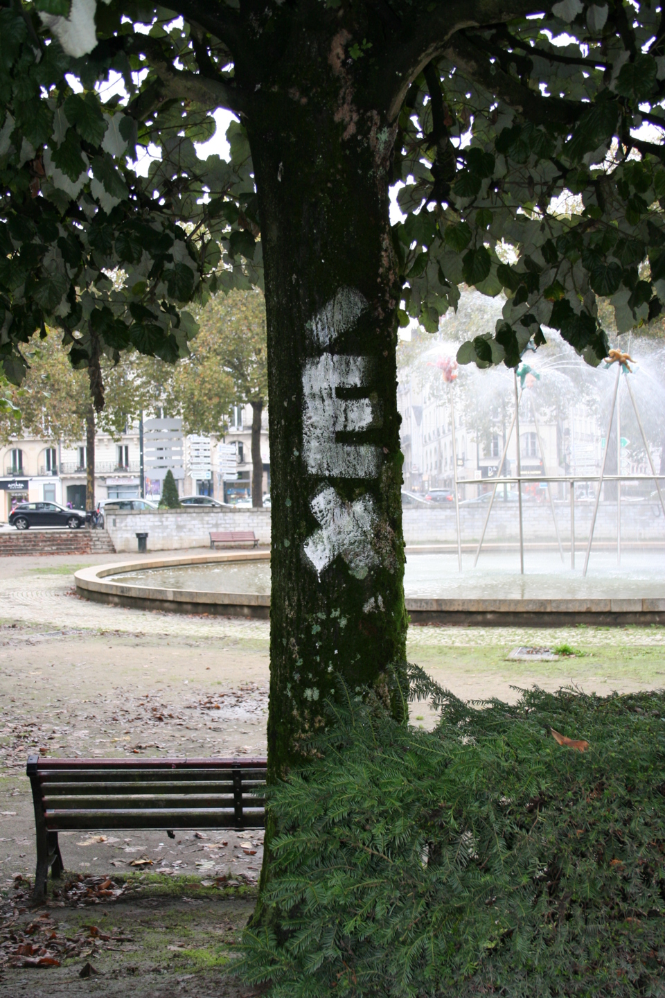 Philippeginet/Ecolightnews. 2012