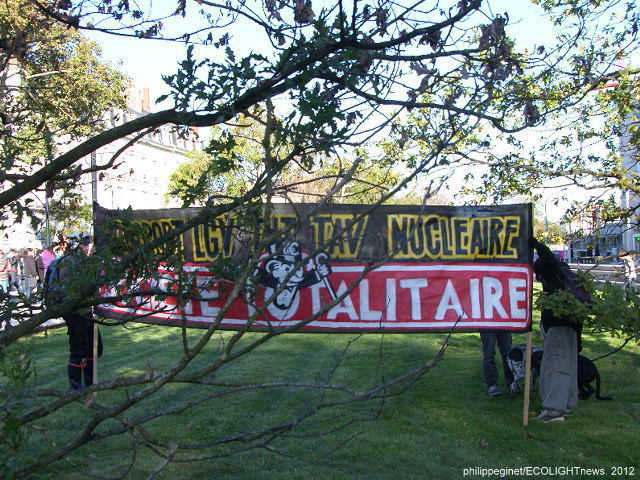 NOTRE DAME DES LANDES : MANIFESTATION DU 27 OCT 2012