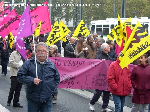 NANTES CONTRE L'AUSTERITE NANTES CONTRE L'AUSTERITE