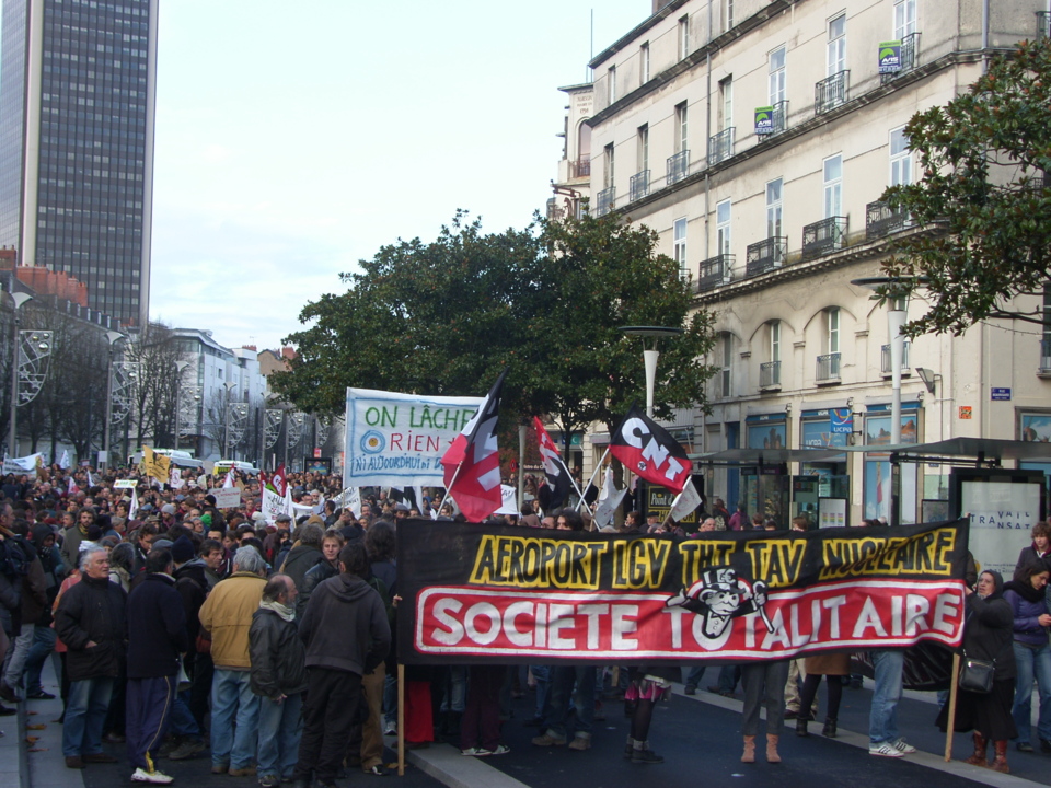 NOTRE DAME DES LANDES : MANIF A NANTES, 24 11 2012 NOTRE DAME DES LANDES : MANIF A NANTES, 24 11 2012