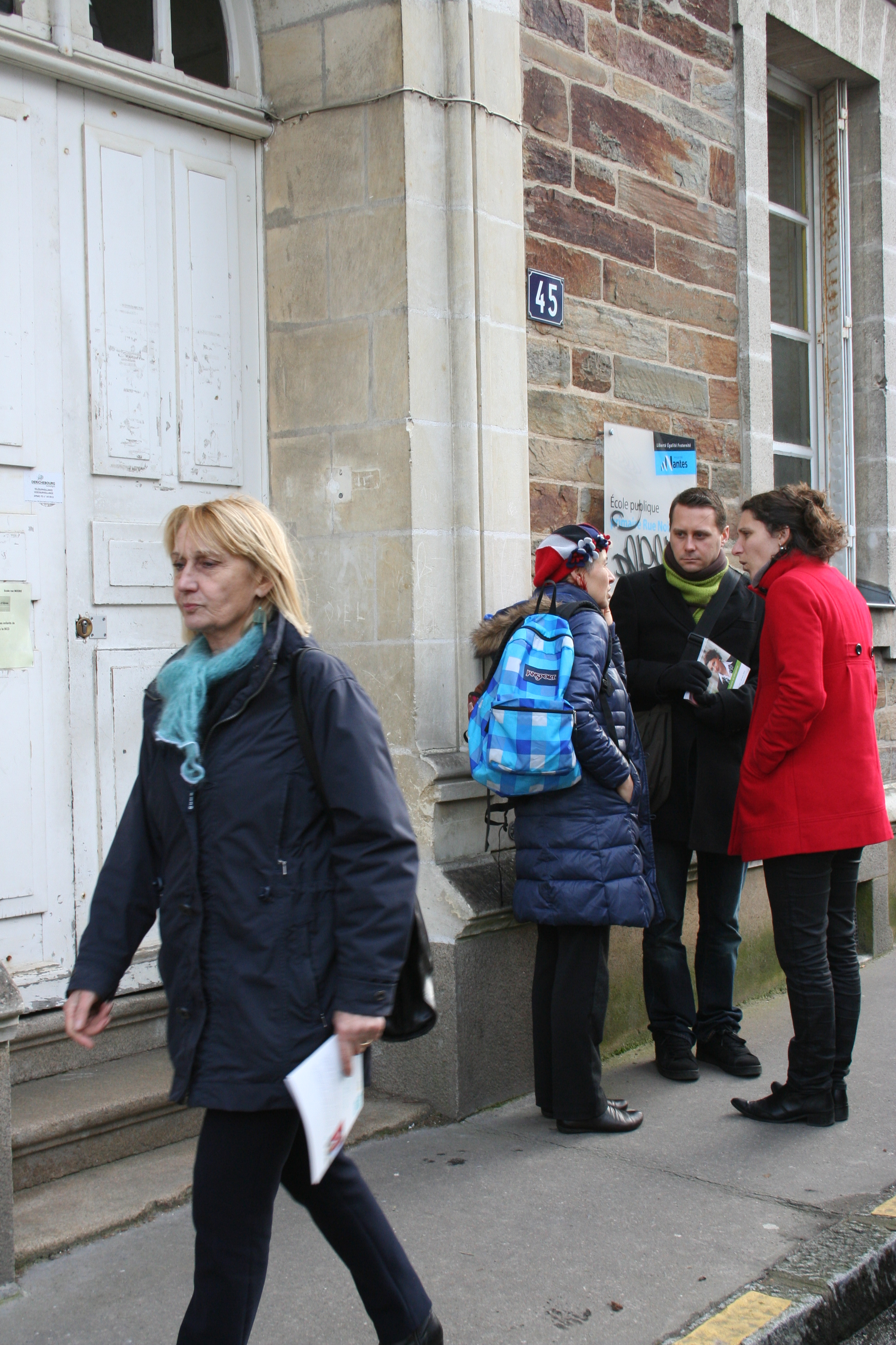 A la rencontre des parents d'élèves A la rencontre des parents d'élèves