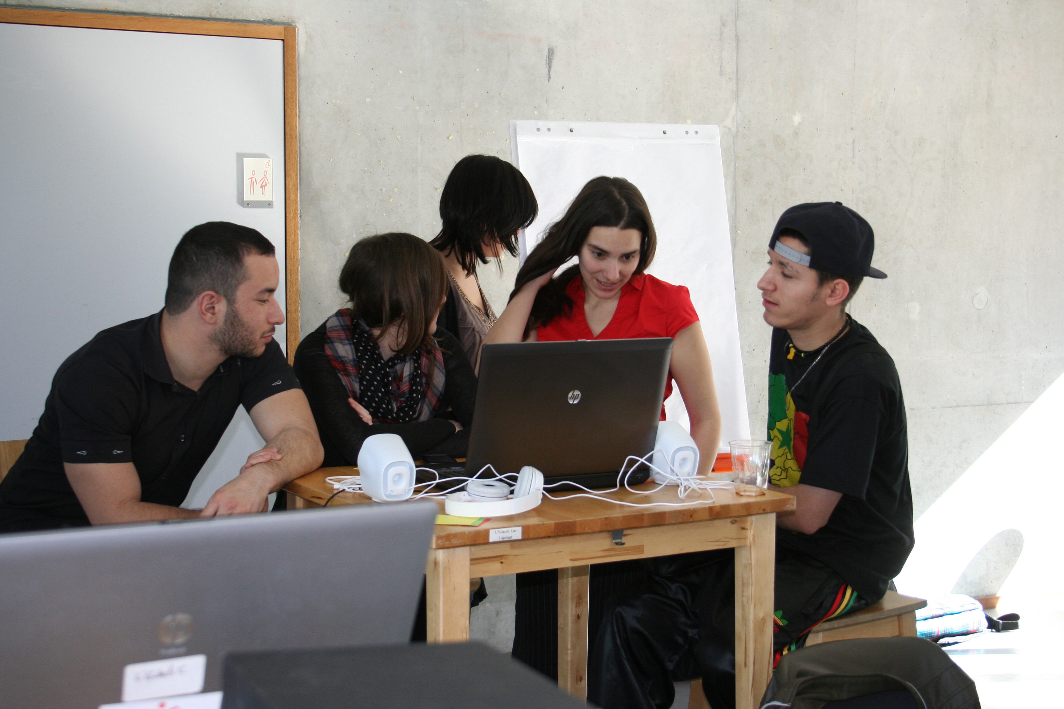 NANTES NORD. Journée internationale de la femme à la MANO ce 08 03 2014 NANTES NORD. Journée internationale de la femme à la MANO ce 08 03 2014
