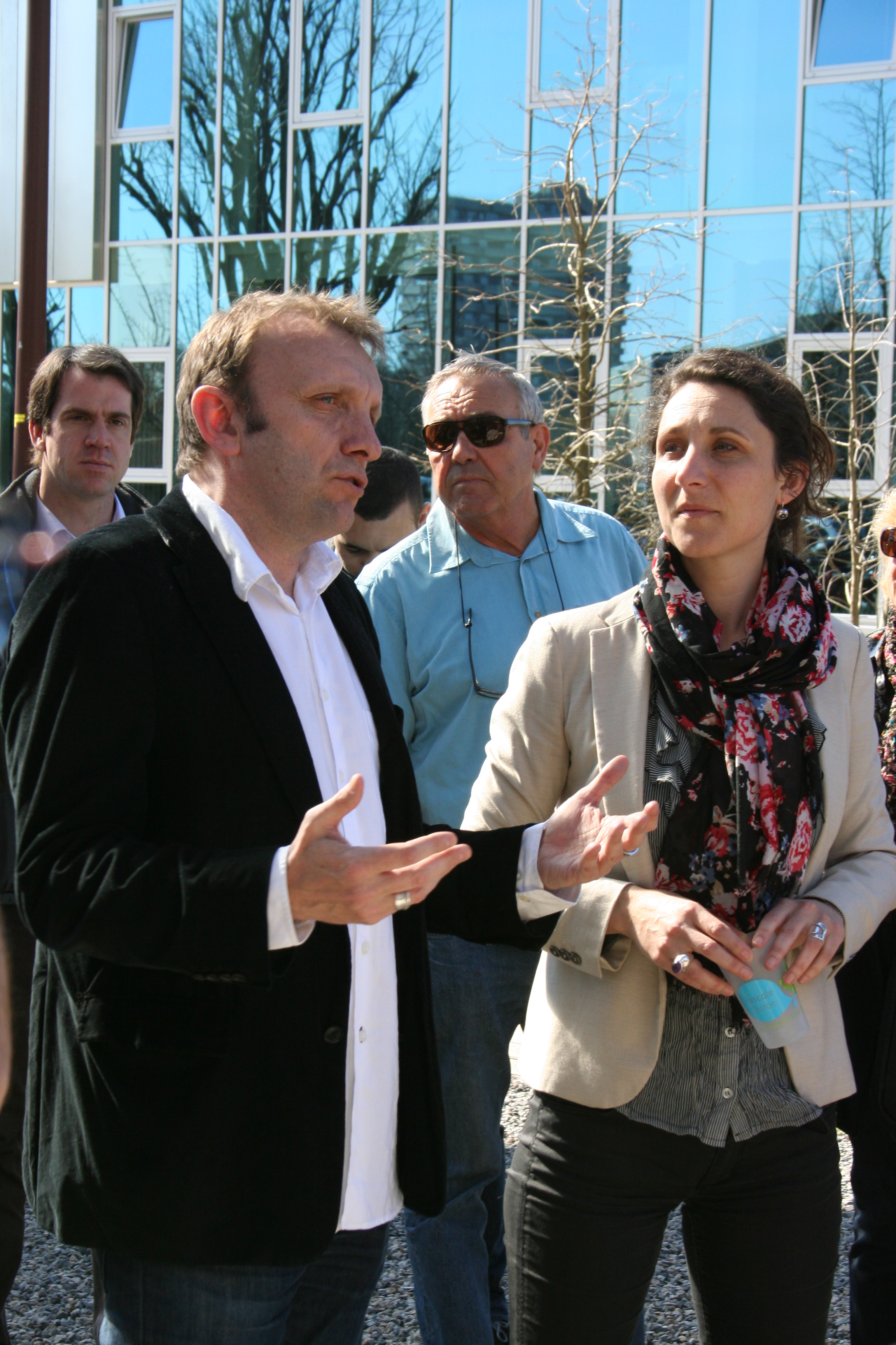 NANTES/12h00.Pascale CHIRON 2014 . Liste Ecologiste et citoyenne. Photos de ce midi....