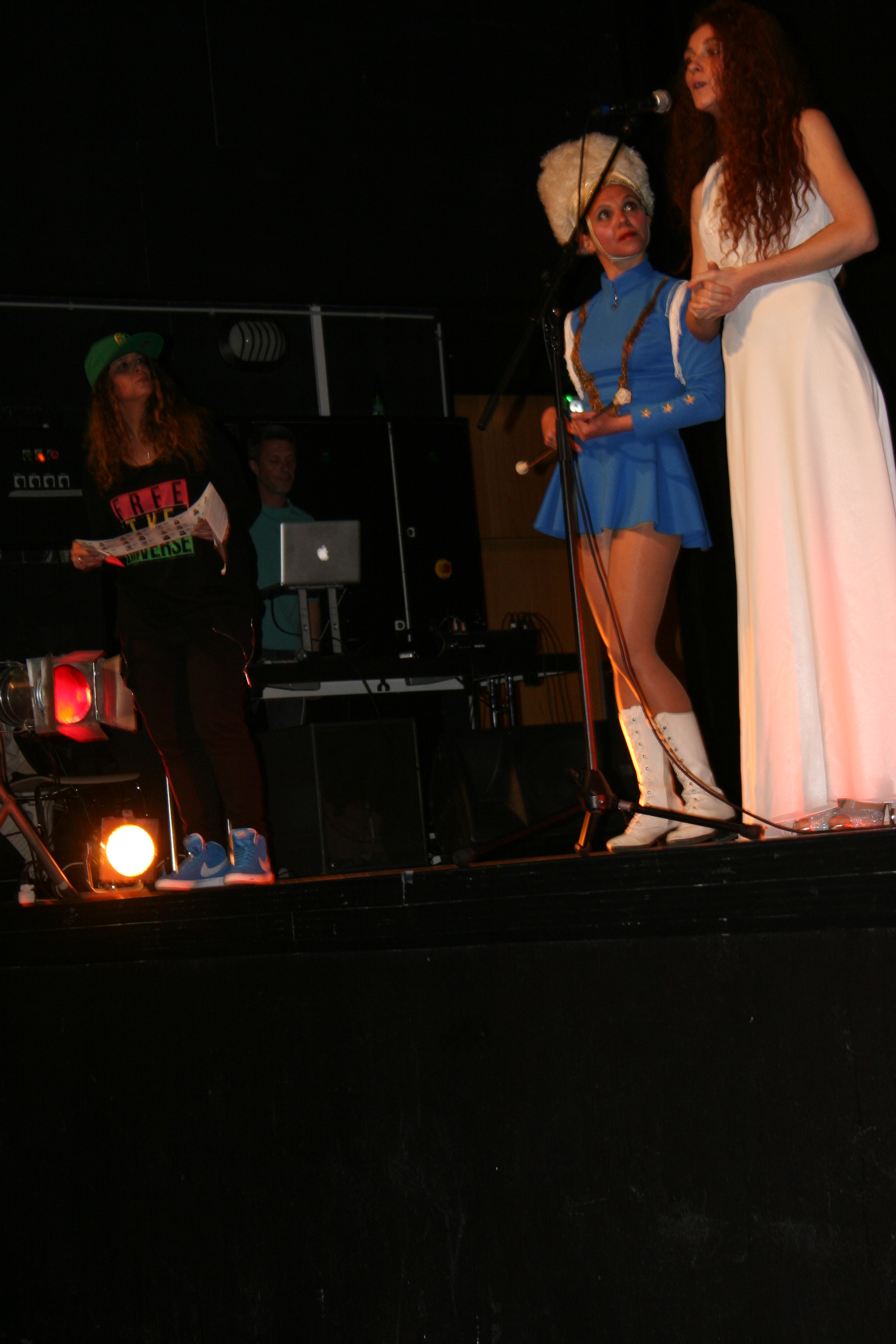 MEETING de PASCALE CHIRON : LE DISCOURS ET LES PHOTOS INEDITES ! (1ère partie) MEETING de PASCALE CHIRON : LE DISCOURS ET LES PHOTOS INEDITES ! (1ère partie)