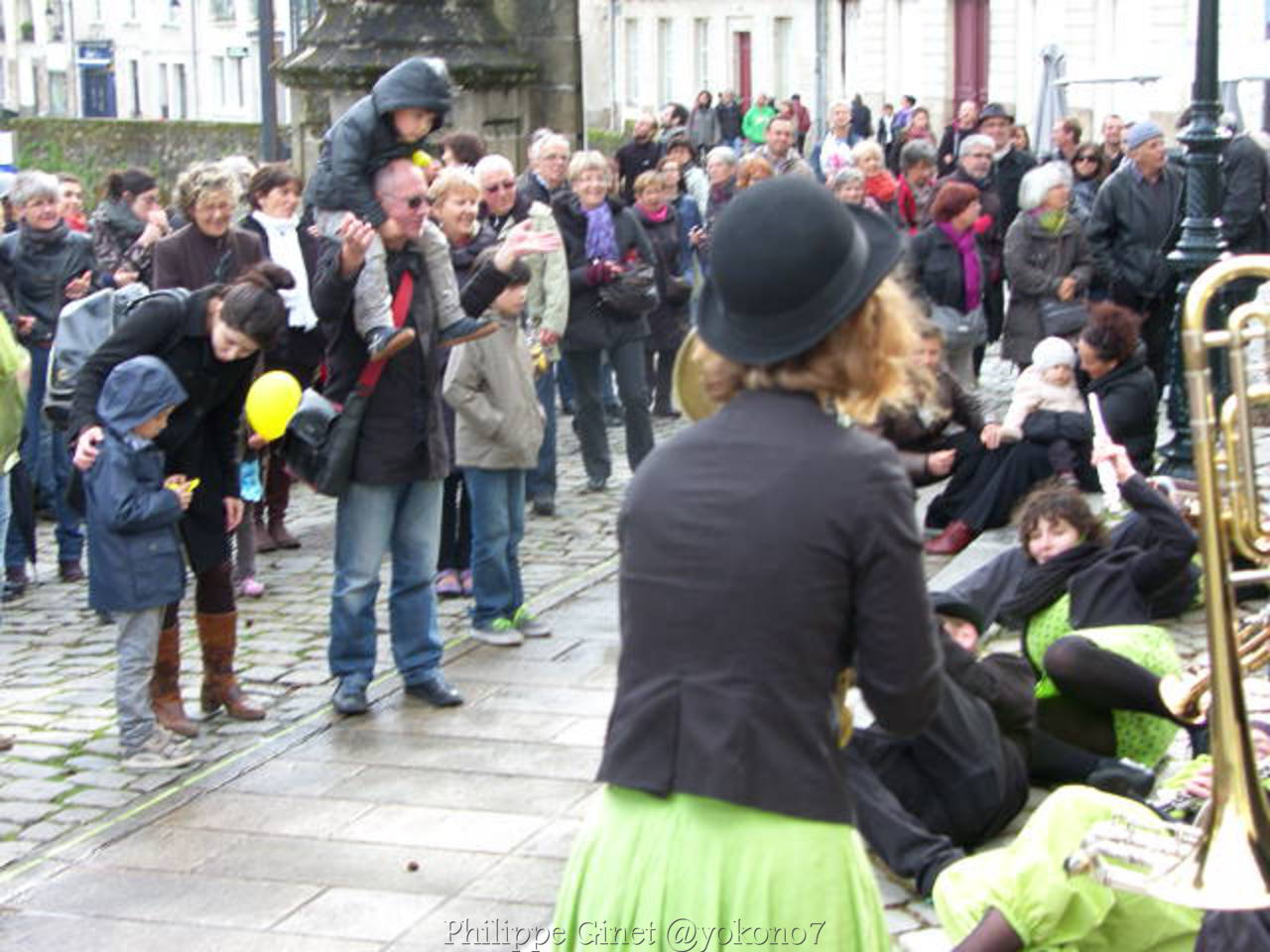Le collectif Romeurope invitait à la fête ce samedi 22 mars. Un succès (1ère partie) Le collectif Romeurope invitait à la fête ce samedi 22 mars. Un succès (1ère partie)
