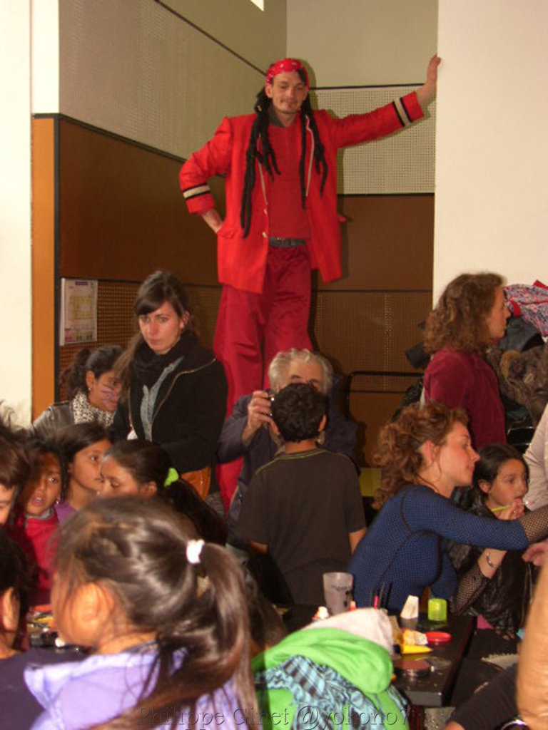 Le collectif Romeurope invitait à la fête ce samedi 22 mars. Un succès (1ère partie) Le collectif Romeurope invitait à la fête ce samedi 22 mars. Un succès (1ère partie)