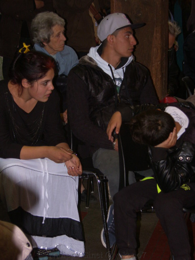 Le collectif Romeurope invitait à la fête ce samedi 22 mars. Un succès (2ème partie) Le collectif Romeurope invitait à la fête ce samedi 22 mars. Un succès (2ème partie)