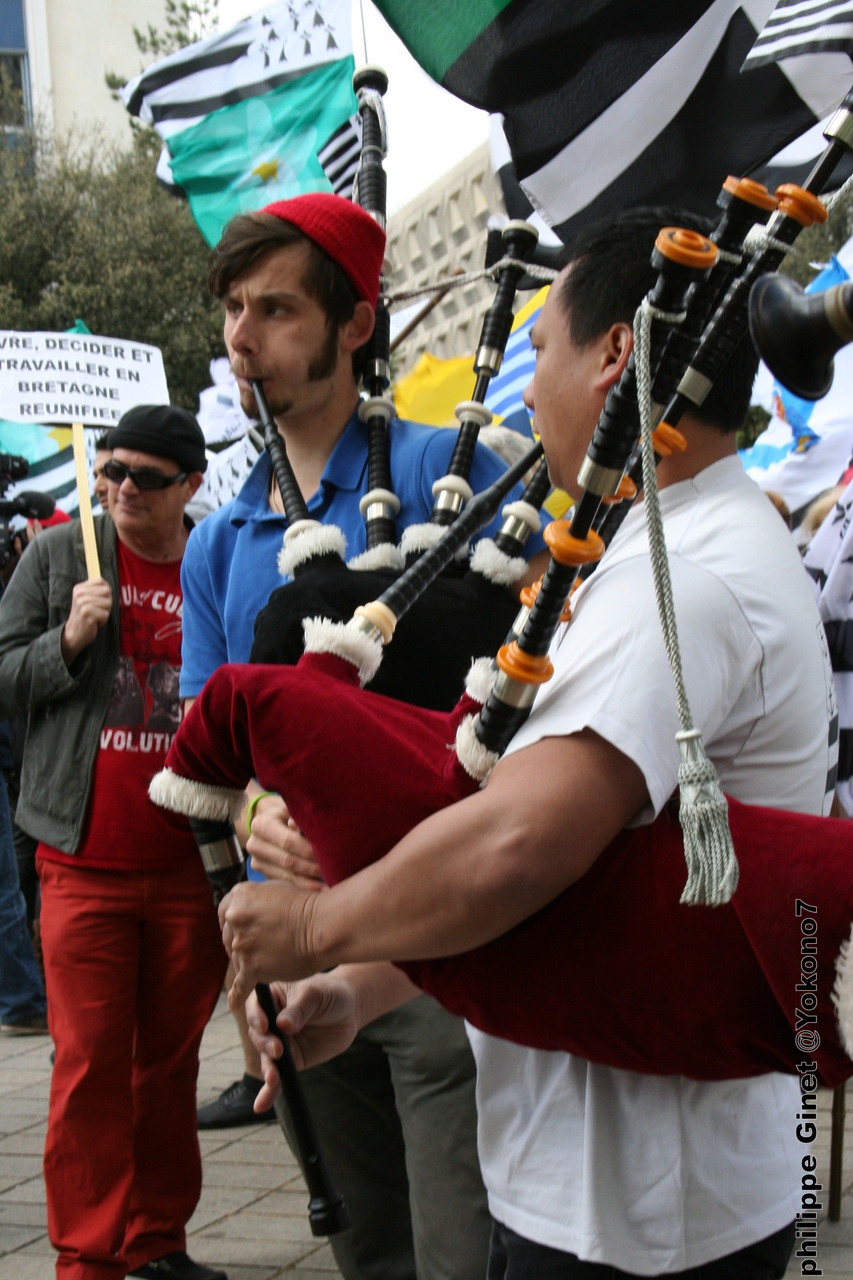 Réunification de la Bretagne : plus de 10.000 personnes à Nantes samedi dernier! Réunification de la Bretagne : plus de 10.000 personnes à Nantes samedi dernier!