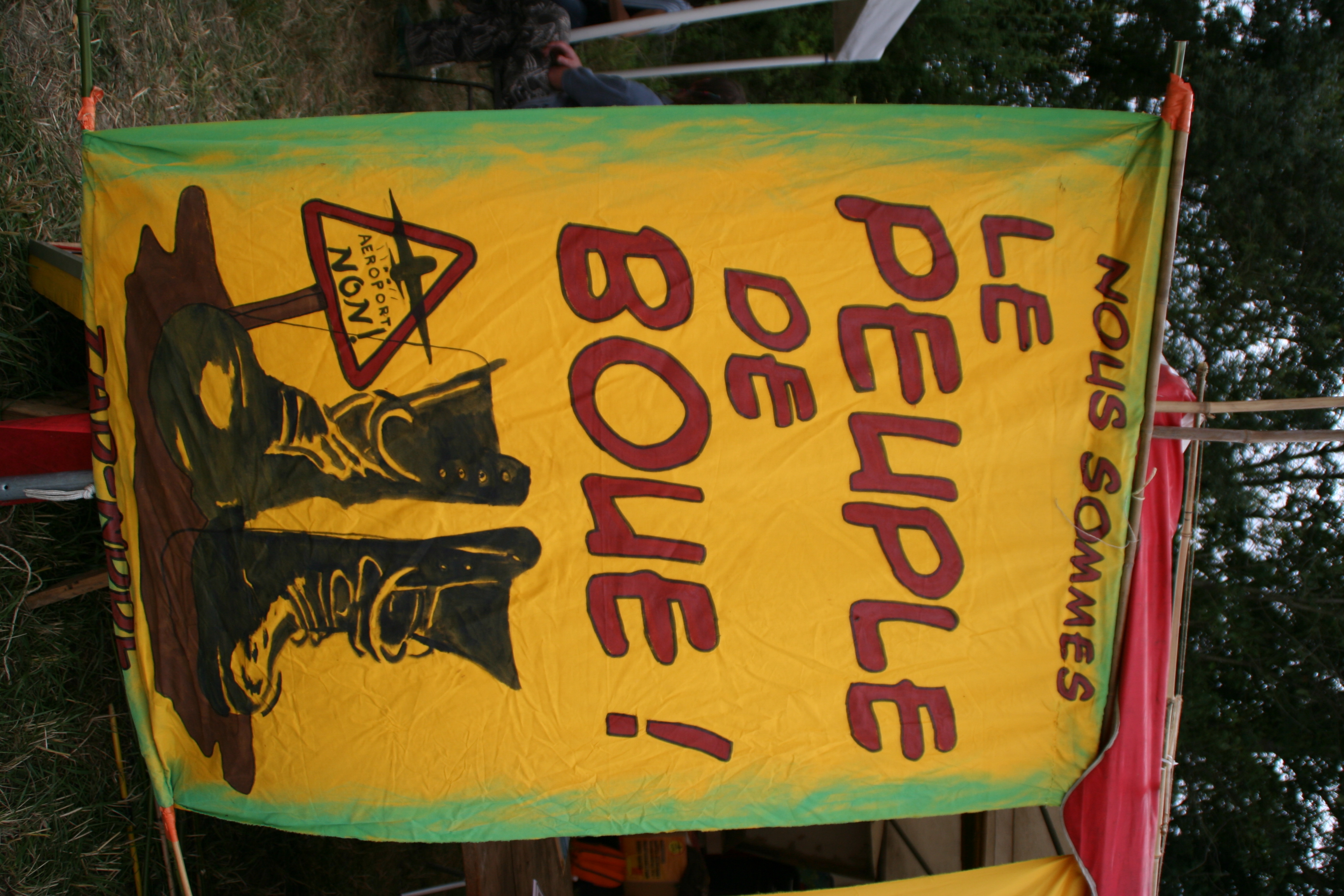 LES  TRAVAUX REPRENNENT A NOTRE DAME DES LANDES