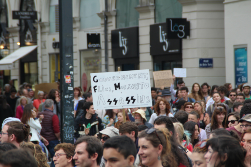 Marche contre MONSANTO à ‪#‎Nantes
