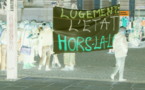 EXPULSION DE "UN TOIT POUR TOUTES ET TOUS" CE MATIN A L'USINE LU!
