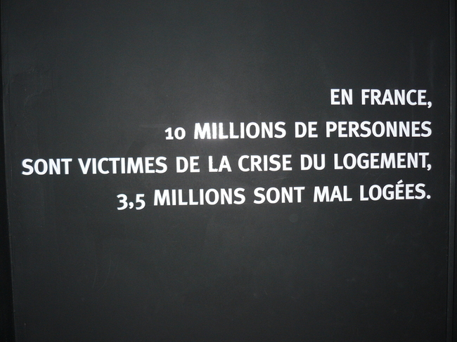 Pauvres et mal-logés Pauvres et mal-logés