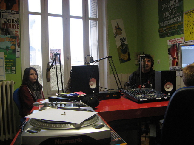 TVREZE passe à la Webradio... Tonic