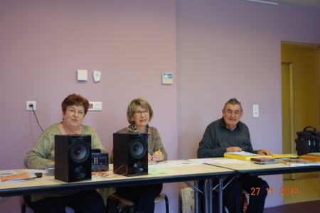 Les intervenants sont en place.