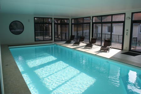 HOTEL RESID'SPA LOIRE & SÈVRE * * * HOTEL RESID'SPA LOIRE & SÈVRE * * *