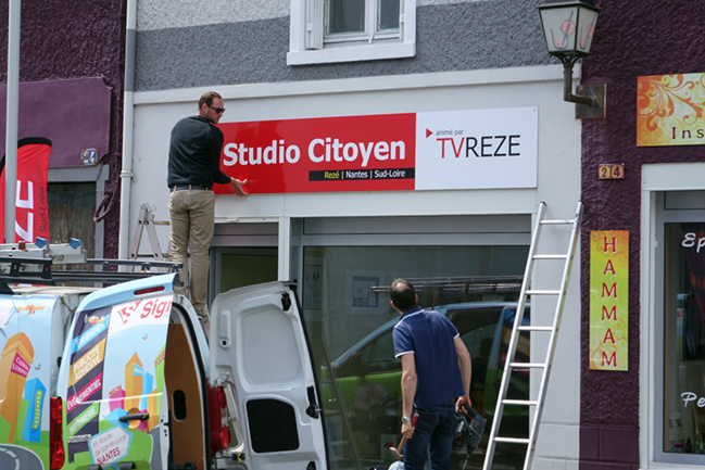 Associations de Nantes métropole : venez parler de votre actualité au Studio citoyen de TVREZE Associations de Nantes métropole : venez parler de votre actualité au Studio citoyen de TVREZE